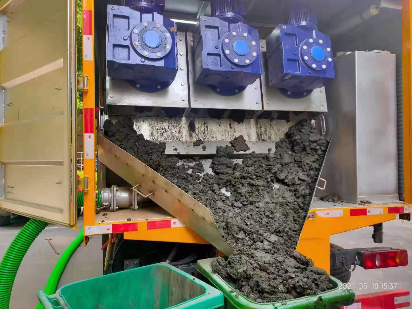 罗城化粪池清掏城市维护站-泥浆净化干湿分离处理